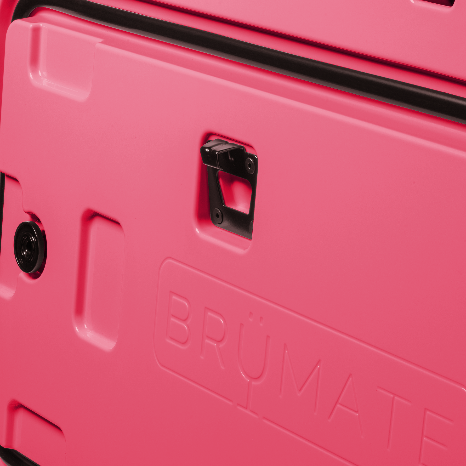 brutank-n6 brutank-55qt-neonpink-bottle-opener.png